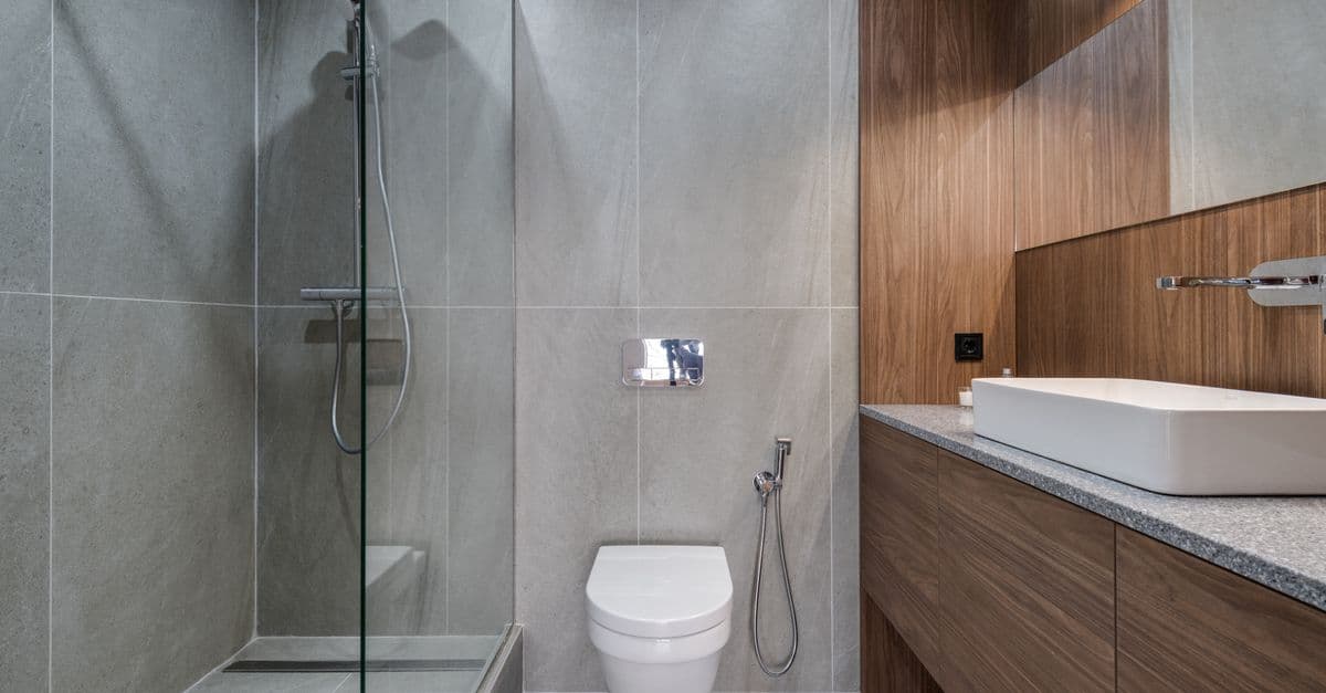Wet rooms & walk-in showers